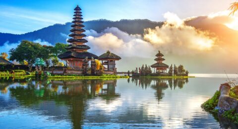 المسافات بين مدن إندونيسيا السياحية