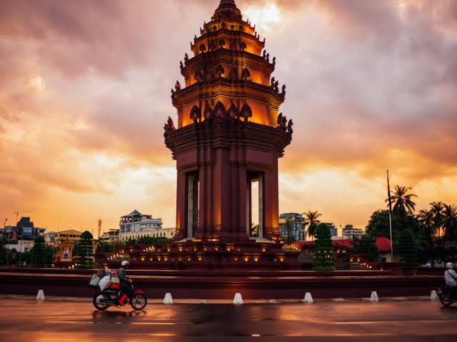 السياحة في بنوم بنه 